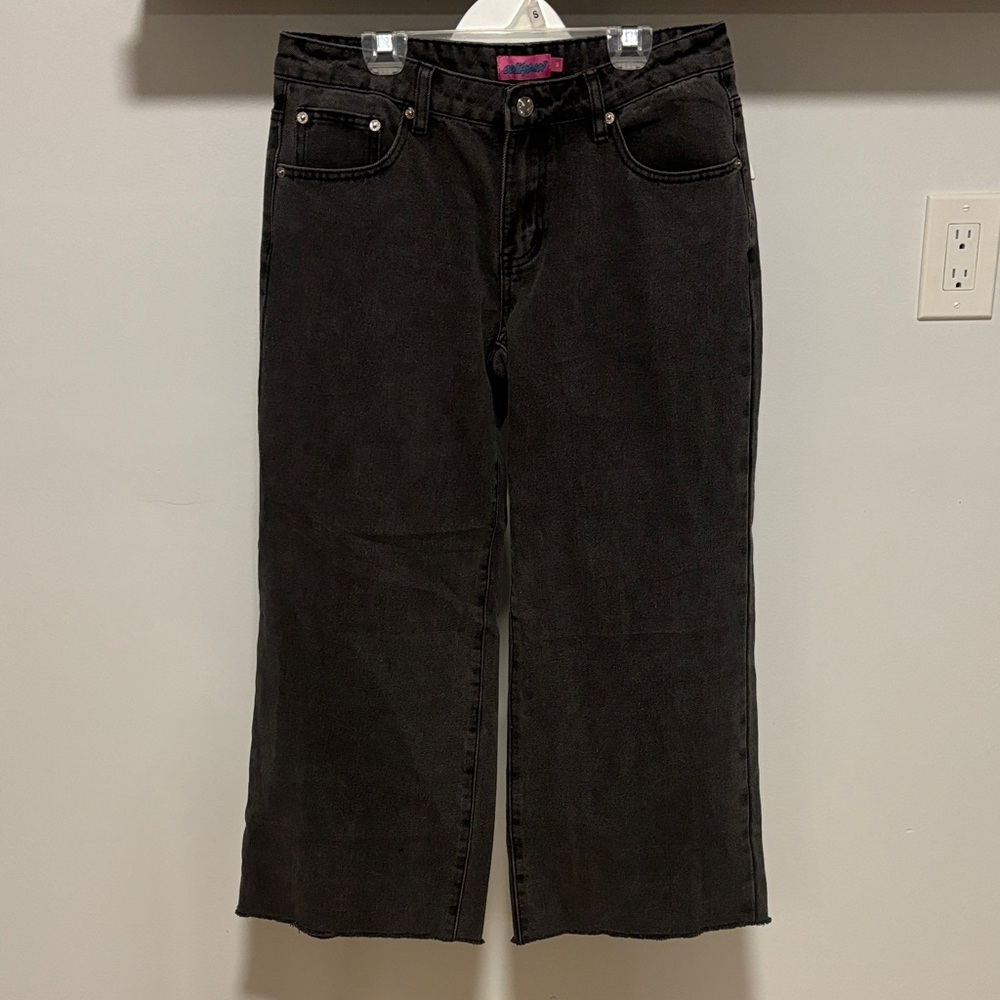 Edikted baggy jeans.